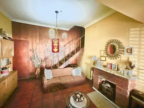 CASA 4 AMBIENTES VENTA TEMPERLEY PILETA PARQUE