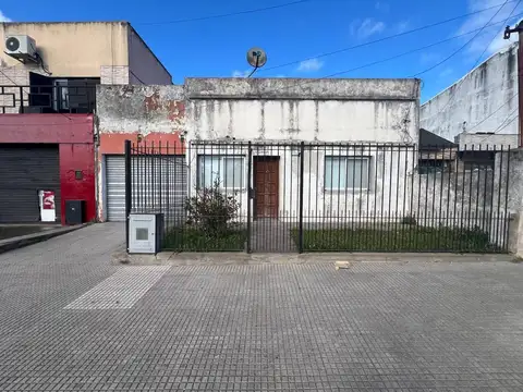 Casa en venta - Melchor Romero
