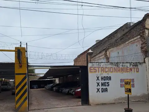 VENTA DE IMPORTANTE PROPIEDAD EN PLENO CENTRO
