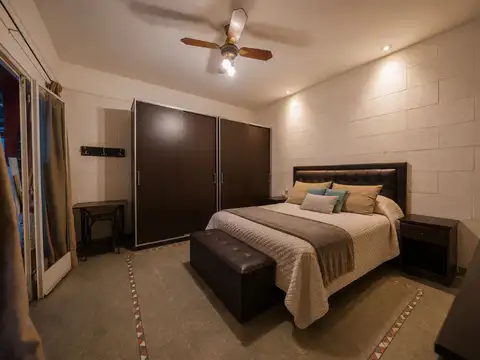 Depto Tipo Casa en Venta 50 años