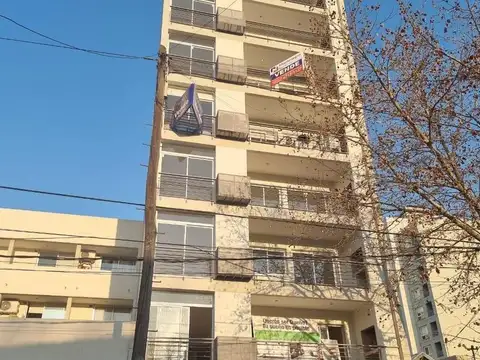 Hermoso depto. 2 amb. en San Martín centro