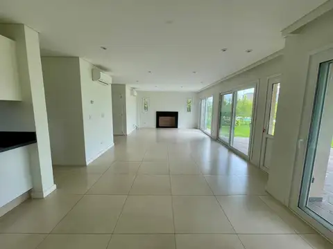 Casa en Venta al Noroeste
