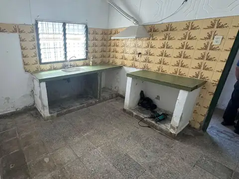 Casa en Alquiler en Ingeniero Adolfo Sourdeaux, $ 650.000