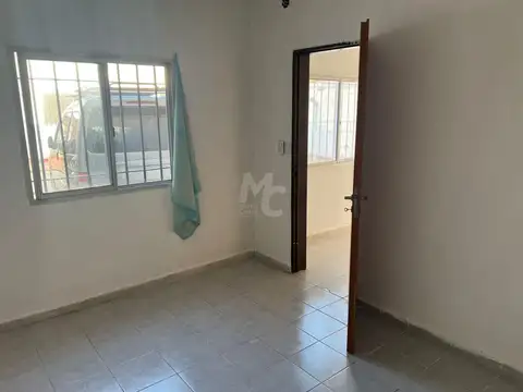 Depto Tipo Casa en Alquiler de 3 ambientes