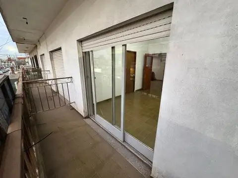 Oficina Monoambiente con 2 baños