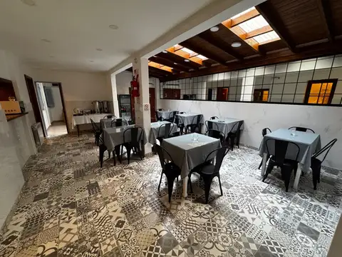 HOTEL EN VENTA – A MEDIA CUADRA DEL MAR