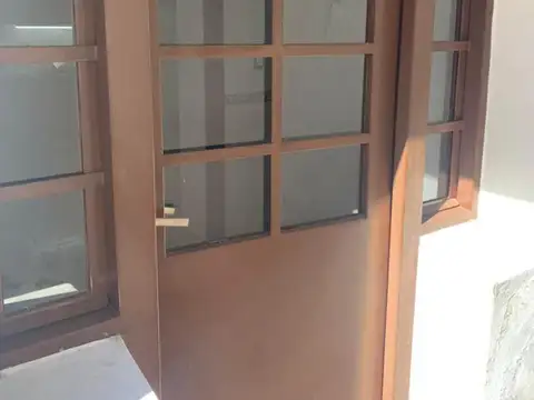 Depto Tipo Casa en Alquiler en La Plata, $ 680.000