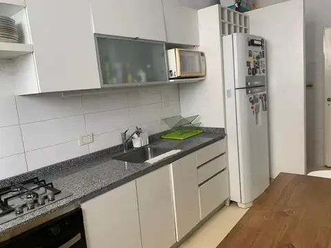 Departamento 4 ambientes con 2 baños