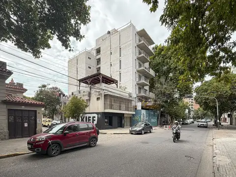 Callao 557 '00-01