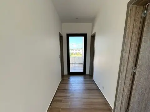 Casa a la Venta con Renta en Santa Isabel 3 dormitorios, Escobar 100