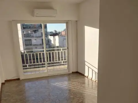 Departamento en Alquiler en Villa del Parque, $ 1.100.000