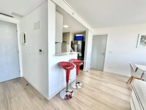 A pasos del mar y hotel Conrad Enjoy