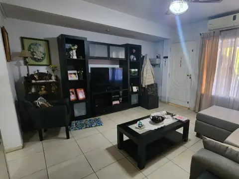 Casa en Alquiler de 3 dormitorios