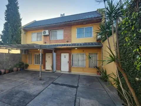 Alquiler duplex 4 amb. con 2 cocheras