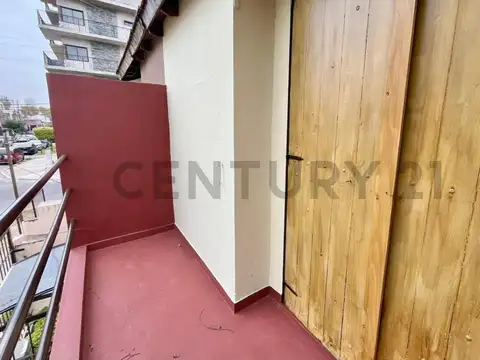 Arguero 1400, Piso 0