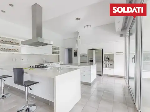 Casa en Alquiler Temporal en Estancias Del Pilar, USD 8.000