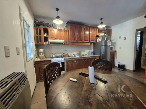 Casa 3 ambientes con 1 baño