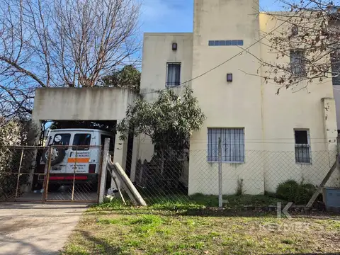 CASA EN VENTA PILAR 3 AMBIENTES SIN EXPENSAS