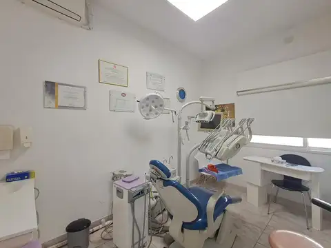 Hipólito Yrigoyen 400