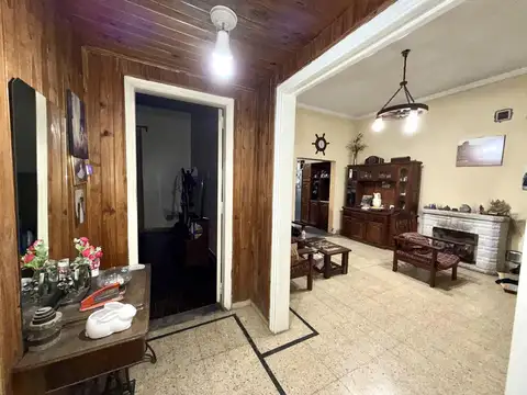 Juan cruz varela  al 2514