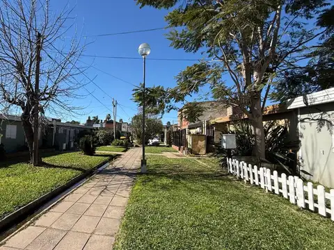 Casa en venta en Barrio El Pozo!