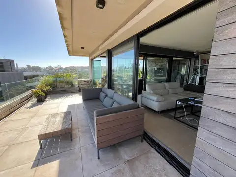 Departamento en Venta con 2 cocheras