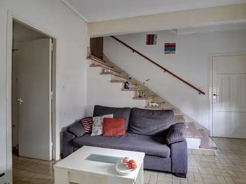 Depto Tipo Casa en Venta de 4 ambientes