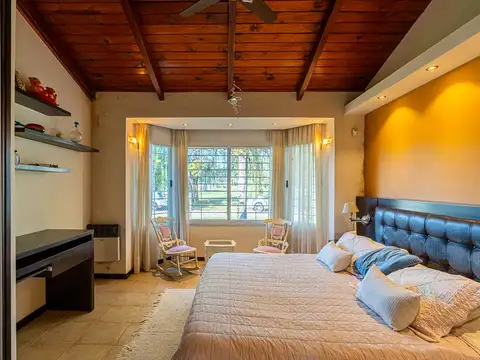 Venta casa de 3 dormitorios en Country Logaritmo.