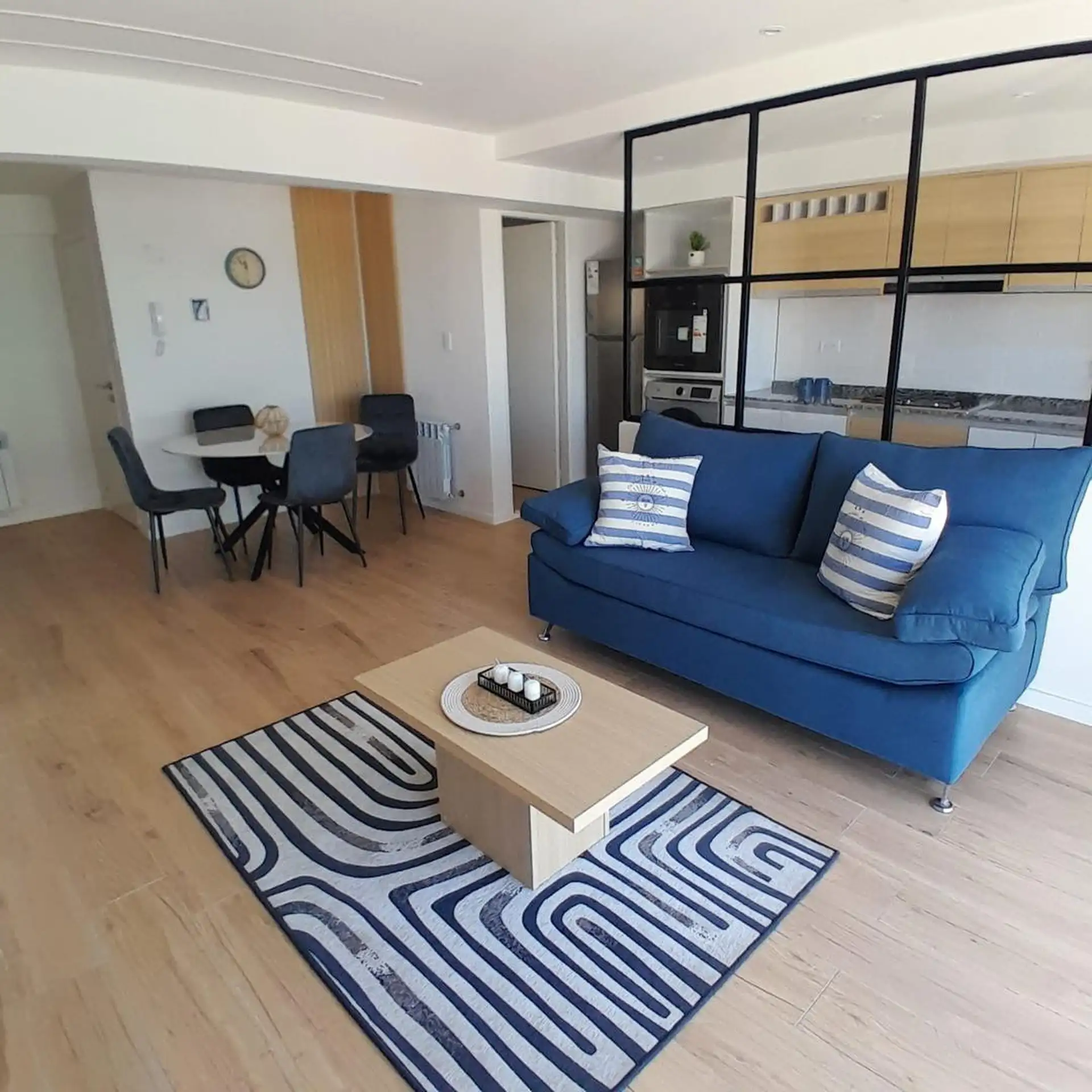Depto 3 amb, 68m² con cochera y vista al mar — Centro