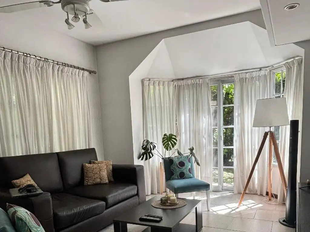 Casa en Venta - 4 dormitorios -