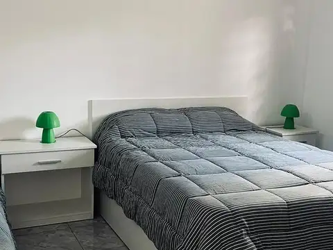 Casa 2 ambientes con 1 baño