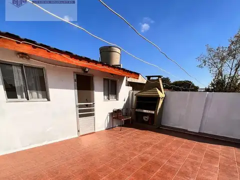 Depto Tipo Casa en Venta de 2 ambientes