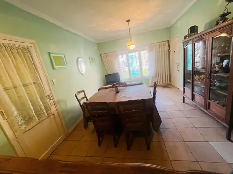 Casa en Venta en Bernardino Rivadavia, USD 96.500