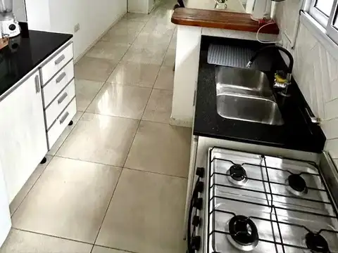 Depto Tipo Casa en Alquiler Temporal en La Plata, USD 750
