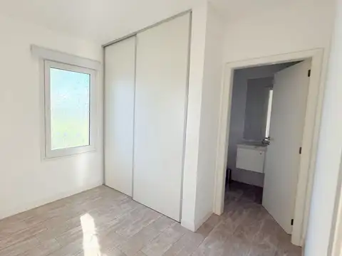 CASA EN ALQUILER EN AYRES PLAZA - PILAR