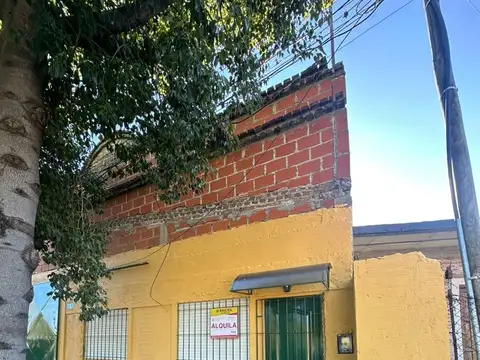 Casa  en Alquiler en Luján, G.B.A. Zona Oeste, Argentina