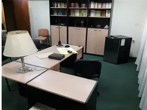 Oficina en Alquiler en Centro, $ 250.000