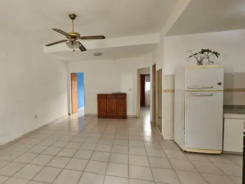 Depto Tipo Casa en Alquiler de 2 dormitorios