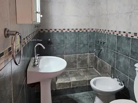 Depto Tipo Casa 3 ambientes con 1 baño