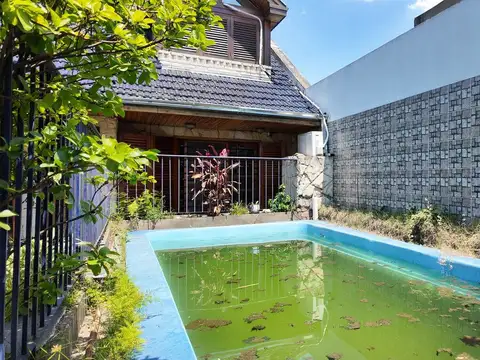 Casa en Venta con 1 cochera