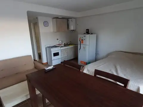 EN VENTA  MONOAMBIENTE A ESTRENAR CON AMPLIO PATIO!