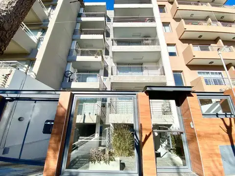 Departamento monoambiente dividido en excelente ubicación.