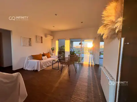 Casa 4 ambientes con 3 baños