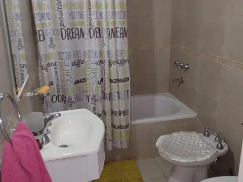 Departamento 2 ambientes con 1 baño