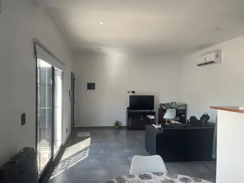 Casa 3 Ambientes Ituzaingo Norte Centro