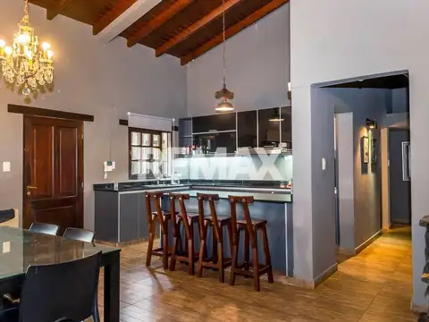 Casa en Venta en La Almudena, USD 330.000