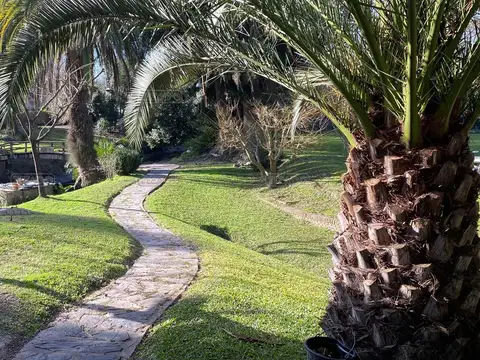Casa 6 ambientes con 3 baños