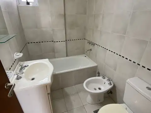 Departamento en Alquiler en La Plata, $ 650.000