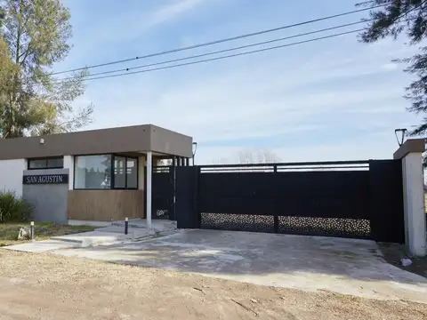 Casa en La Plata a estrenar - Barrio San Agustin