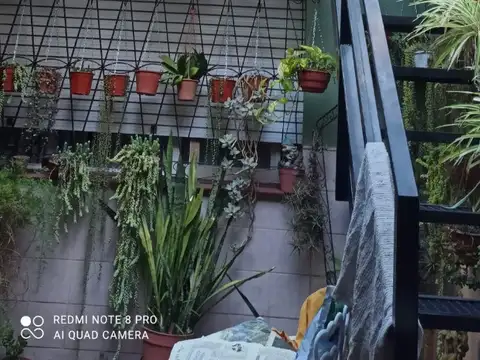 Depto Tipo Casa en Venta 40 años